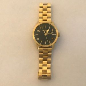 Nixon Gold Watch, The Safari